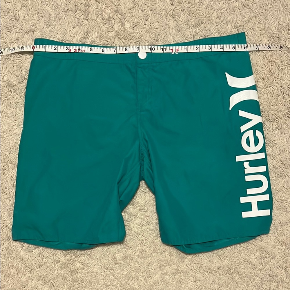 Hurley Women’s Teal Green Board Shorts - Picture 6 of 8